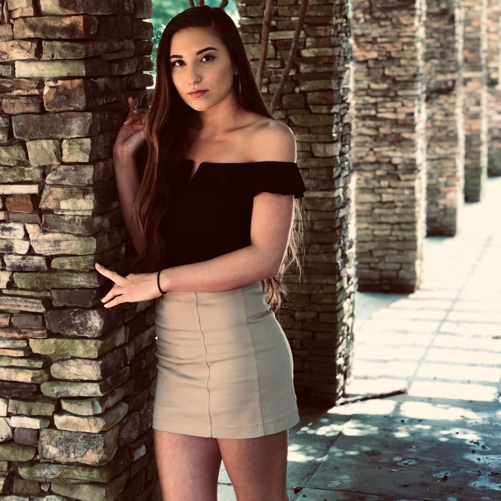 Meet your Posher, Amber